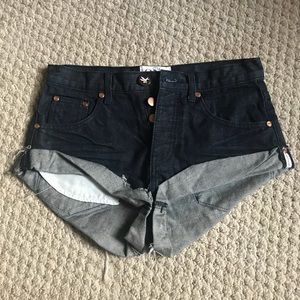 One Teaspoon Bandits Denim Shorts - Dark Wash 24